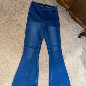 JC & JQ bell bottom jeans (longer inseam). Perfect for tall girls!!